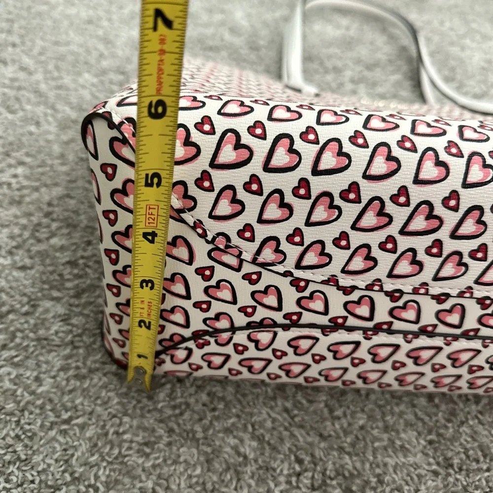 kate spade stylish cream